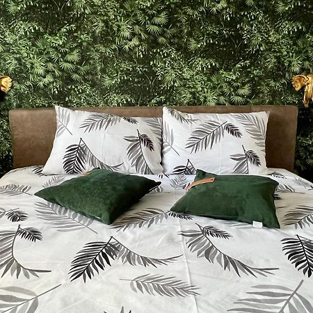 Jungle Lux Apartment Cacak Exterior photo